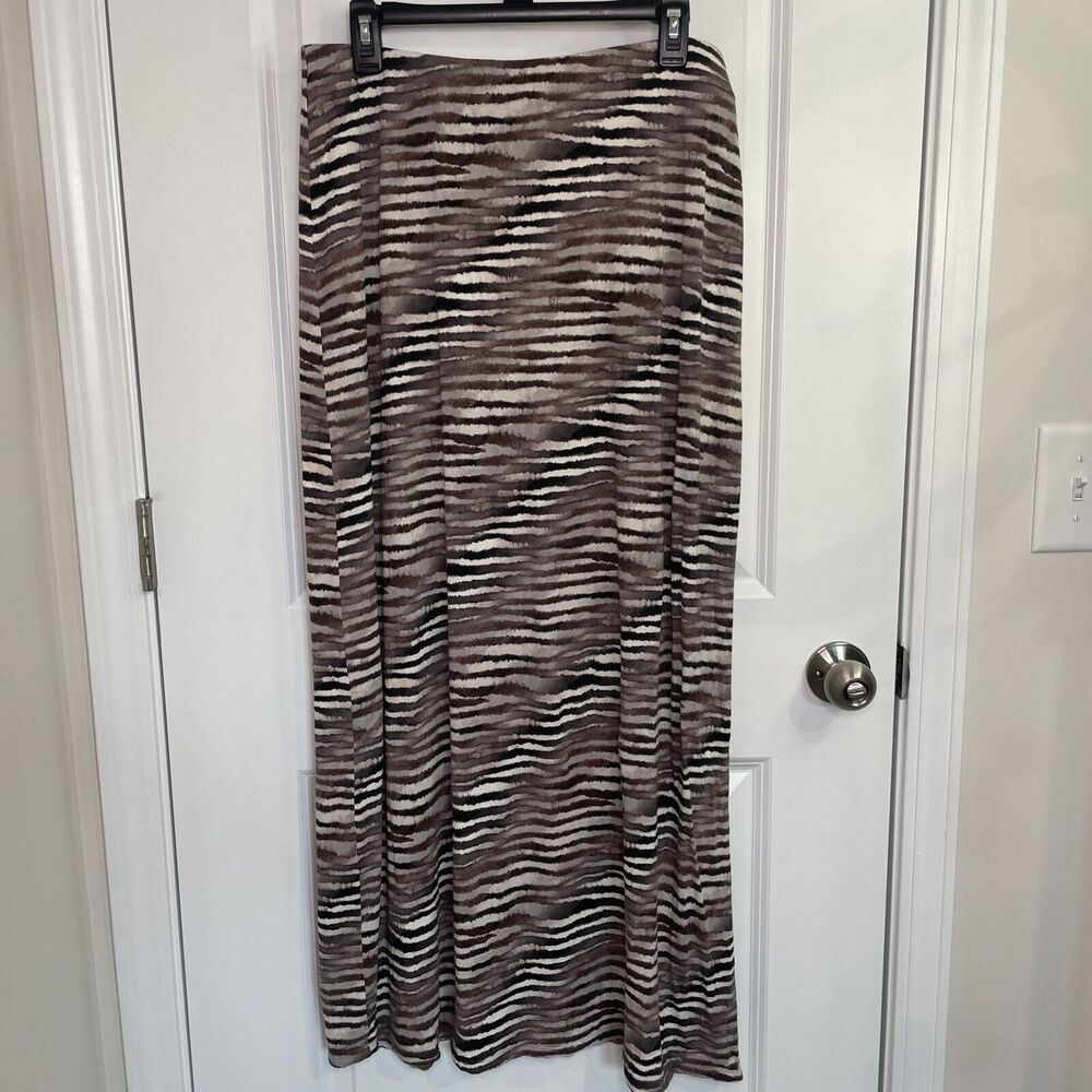 Tommy Bahama Brown and White Maxi Skirt